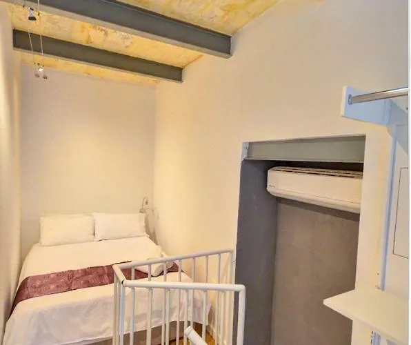 West Street * Valletta