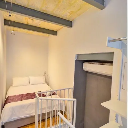 West Street * Valletta