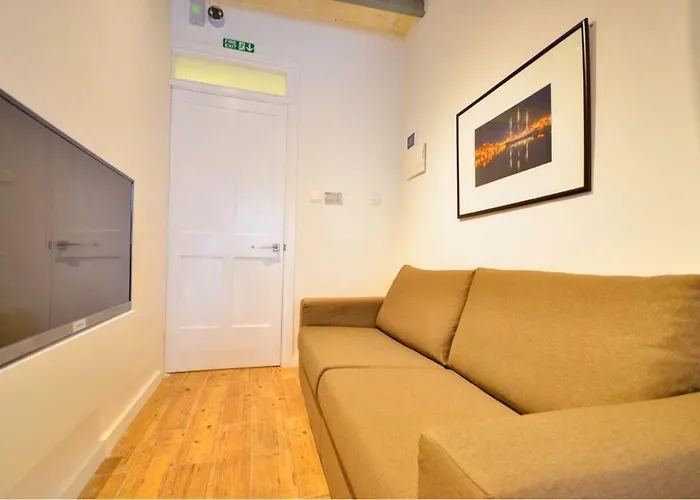 West Street ואלטה