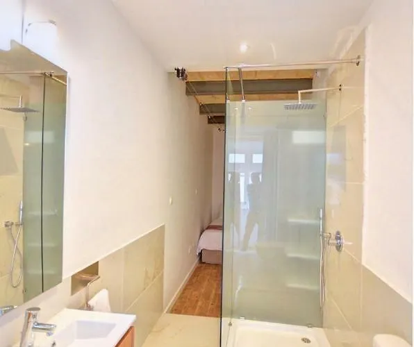 דירה West Street *