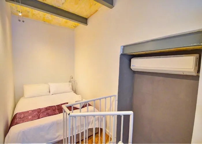 West Street * Βαλέτα