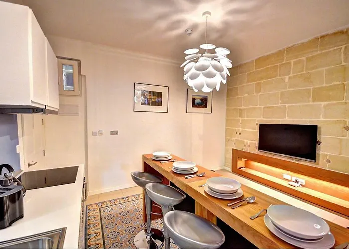 דירה West Street